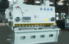 QC11Y-40×2500系列液压闸式剪板机