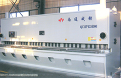 QC11Y-12×6000系列液压闸式剪板机